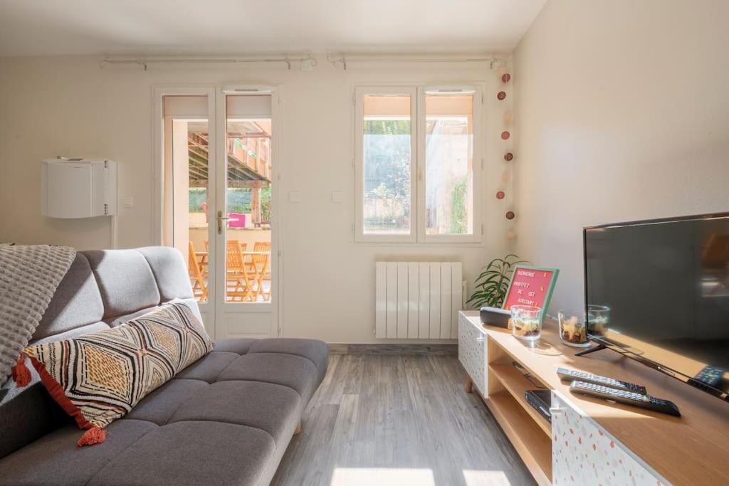 L'Ainstant Appartement Bellegarde-sur-Valserine Buitenkant foto